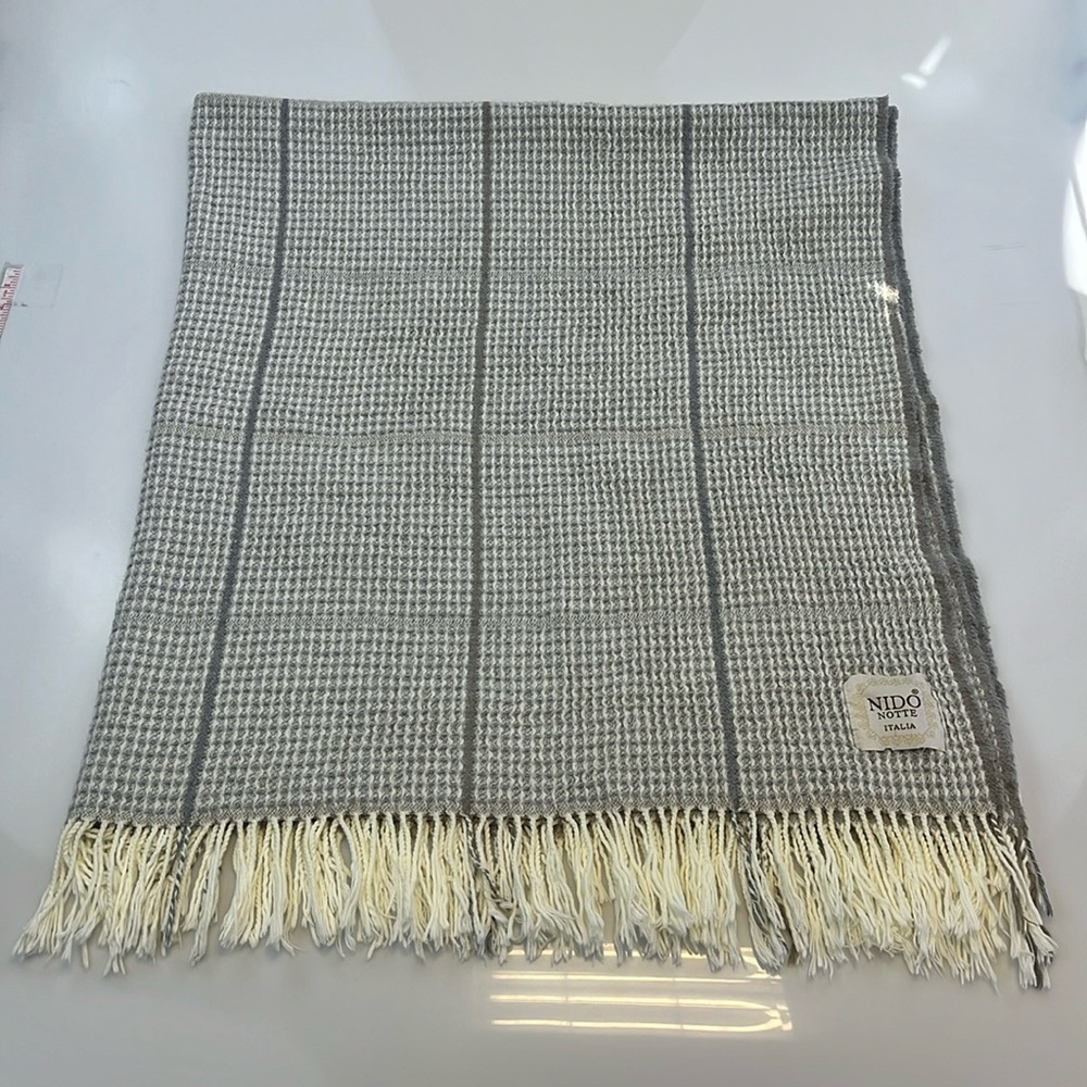 Nido Notte Italia Knit Fringed Throw N104-7